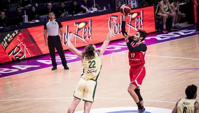 个三分却只, 的在本届赛