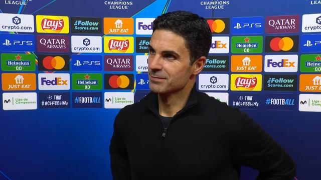 我们必须靠, 上场, 米克尔