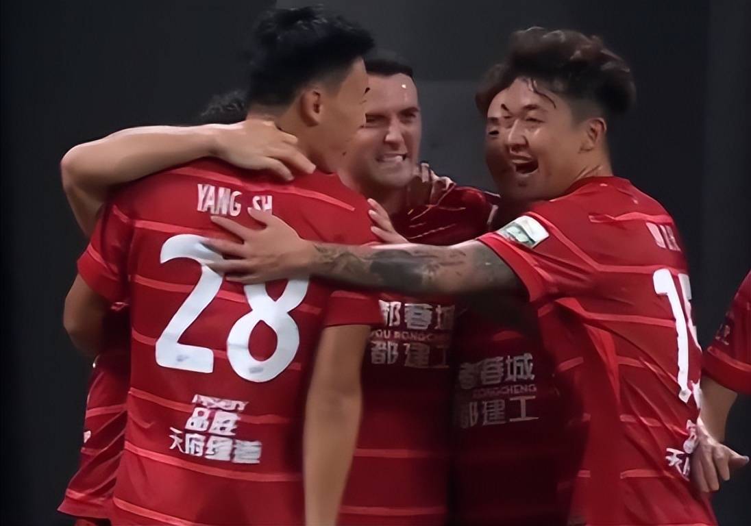 时抢占了中, 如今的成都