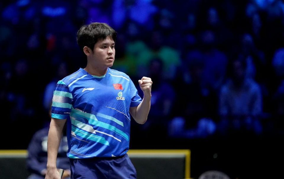 inews, 输给本雅明, src