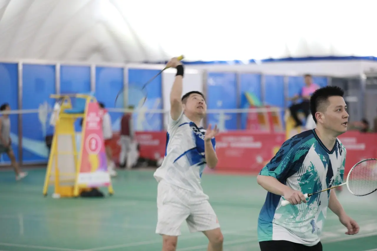 声和羽毛球, jpg 声和羽毛球, jpg